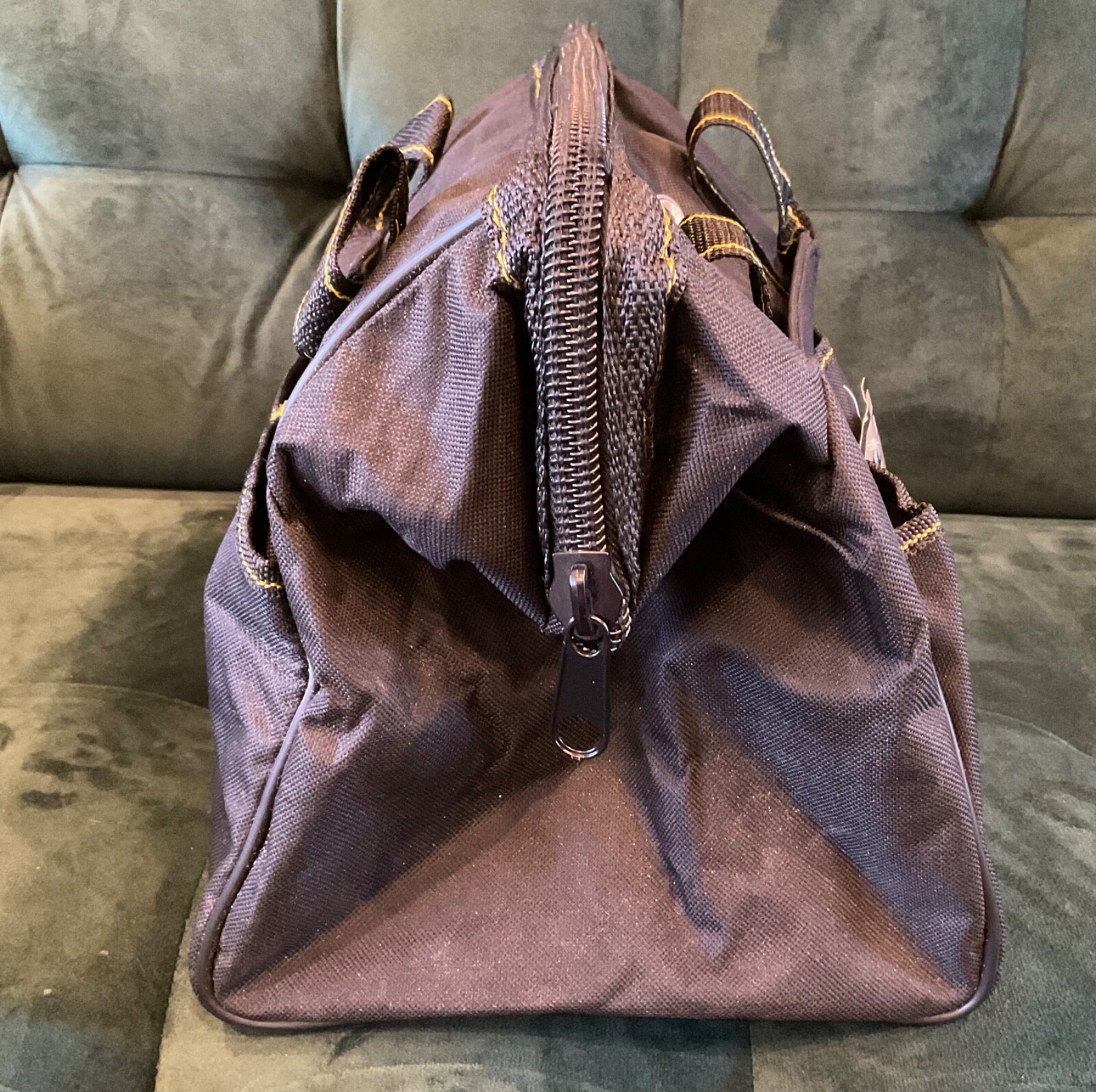 Voyager 12” Tool Bag 21 Pockets Portable Black Polyester Zipper New NOS NWT