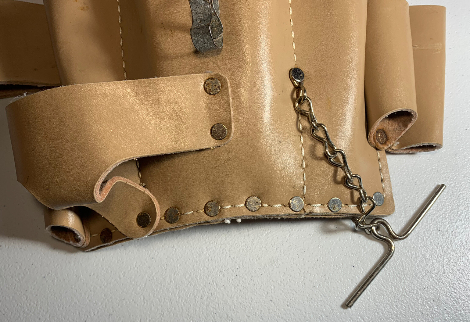 MALCO TP-3M TOOL BELT USA MAN MADE MATERIAL
