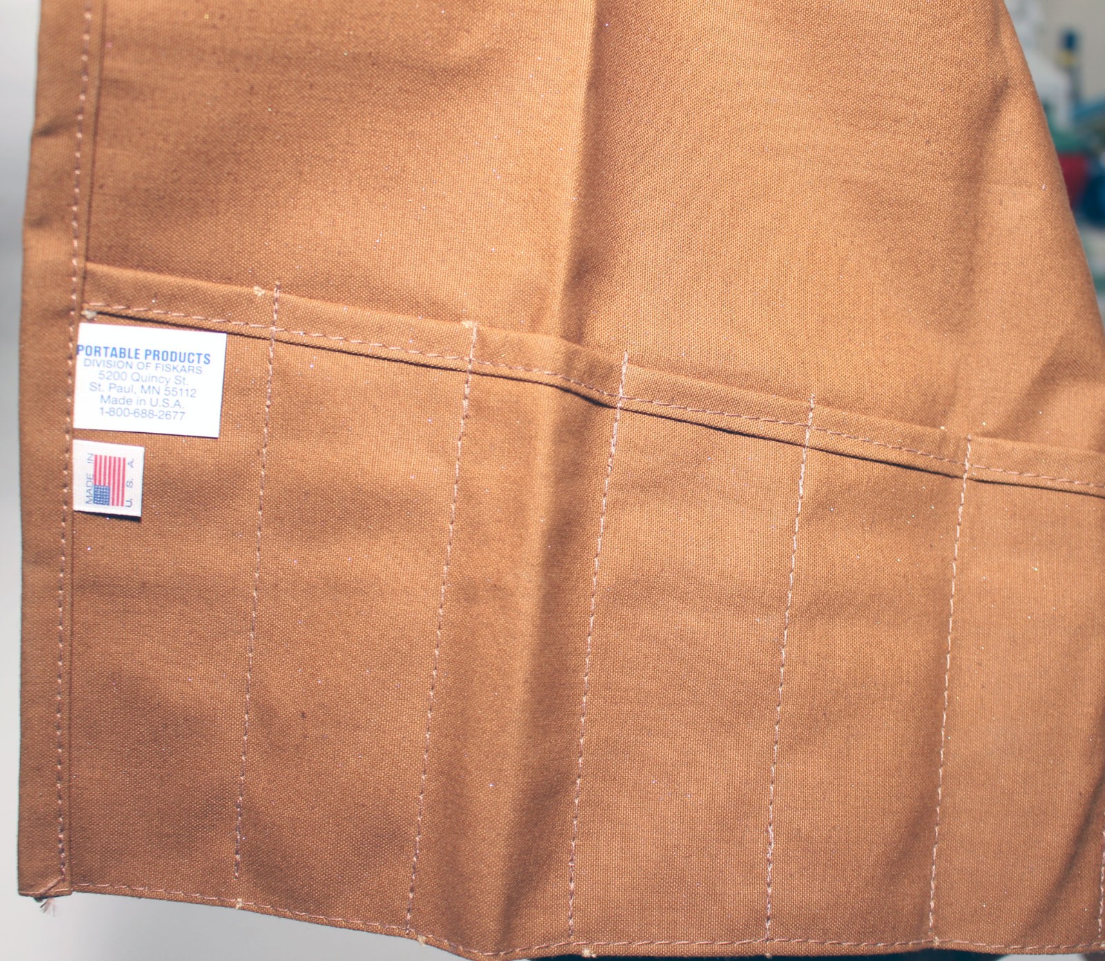 FISKARS Tan Canvas Tool Roll 18 Pockets 26″x20″ Brass Grommets Strap Made in USA