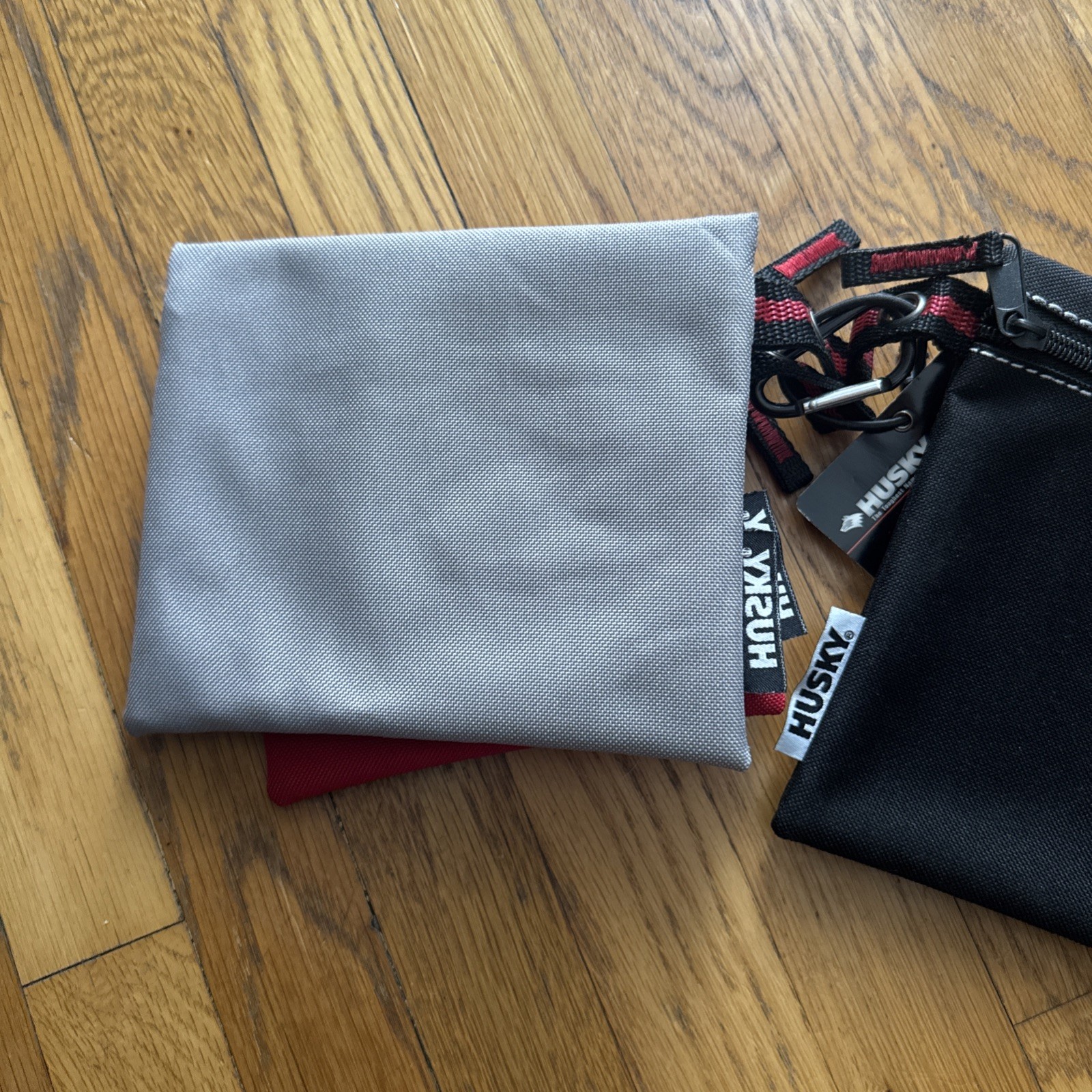 HUSKY Storage Pouch bag set of 3 See-thru Mesh Flap Heavy Zipper Black Grey Red