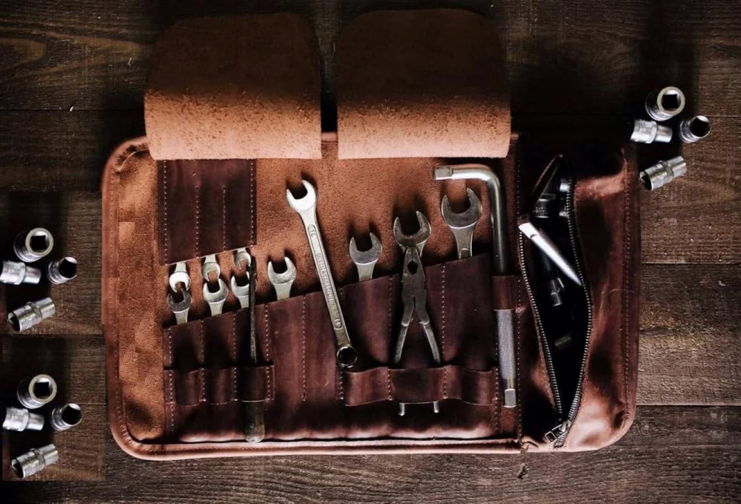 DarkRabbit Leather Roll up Tool Bag, 17 Pcs Tool Organizer, Motorcycle Tool R…