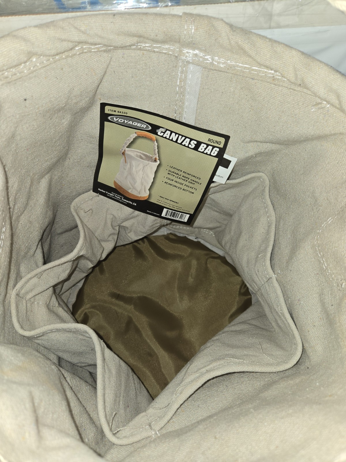 Voyager Round Canvas Bag NEW 4 Pockets Leather Reinforced #94320 Damage Handle