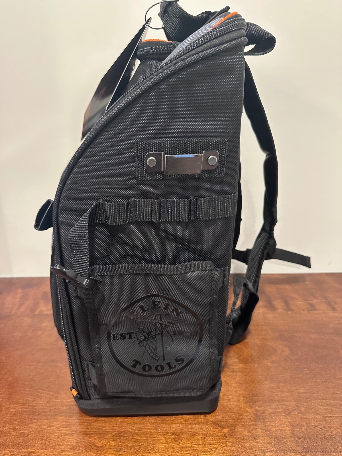 Klein Tools 62482 Tradesman Pro Tool Station Tool Bag Backpack, 27 Pockets