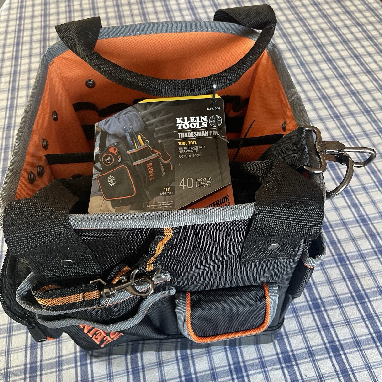 NWT Klein Tools Tool Bag 40 Pocket 10-1/4″ X 10″ X 12-1/4 Hard Bottom 5541610-14